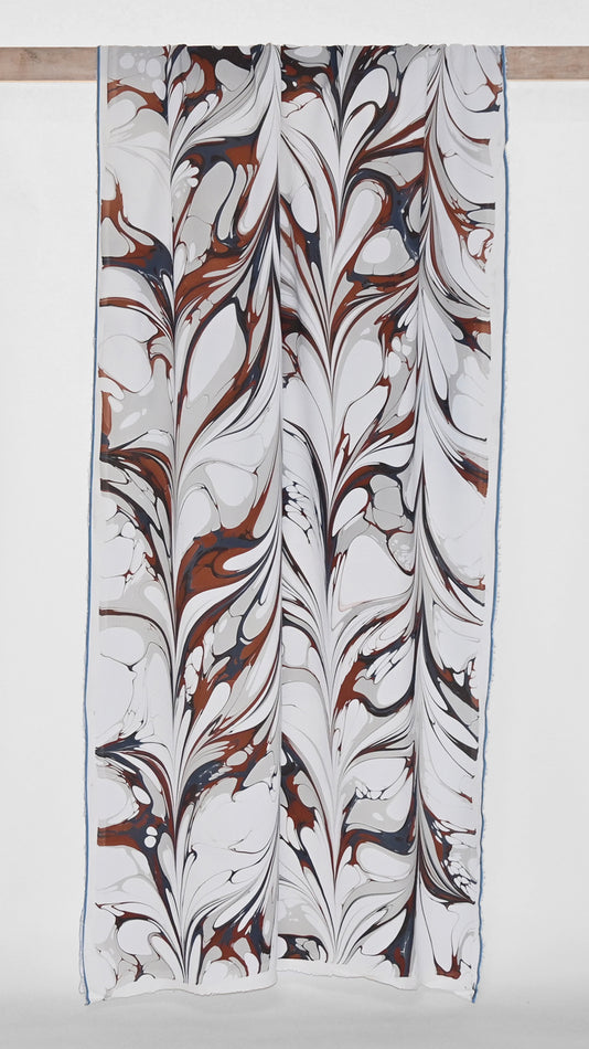 Stone Plume Canna Lily